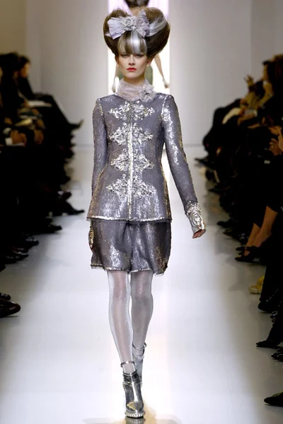 Look 20